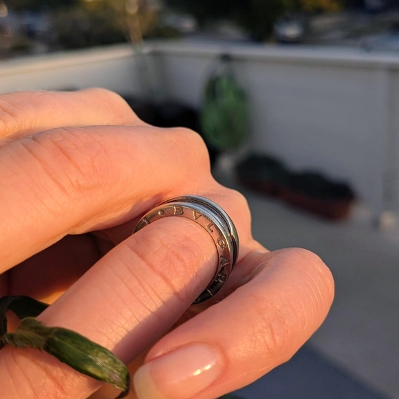 Bulgari White Gold Ring - Picture 3 of 4
